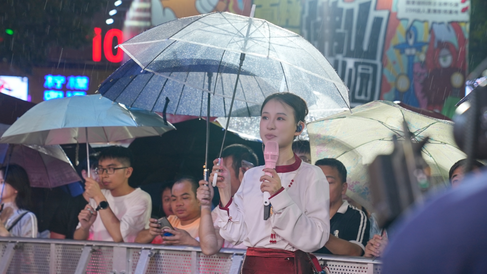 小啊七